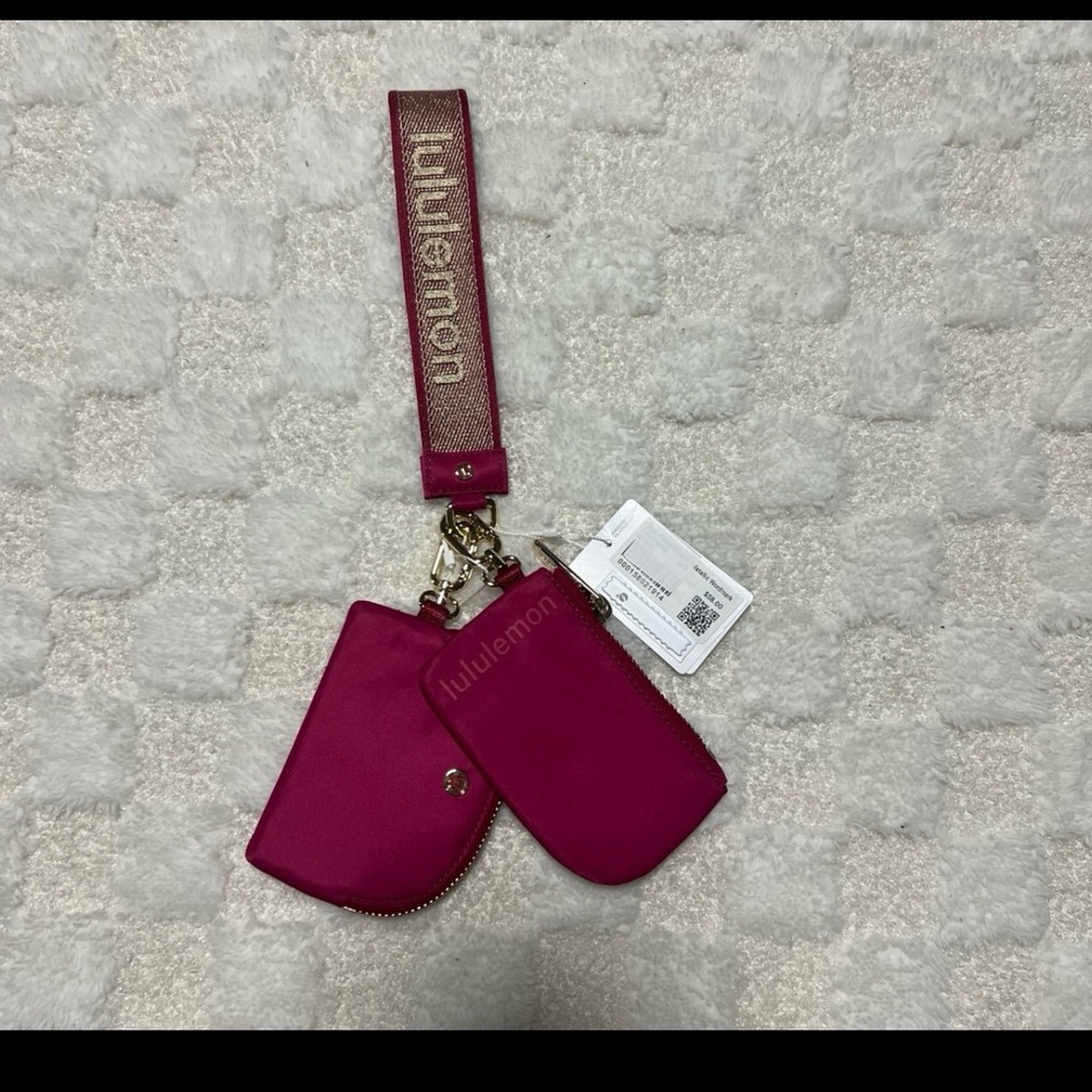lululemon dual pouch